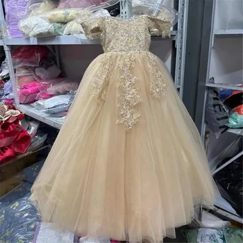 שמפניה פרח שמלת ילדה פרל תחרה שמלת נסיכה על ילדה ללא שרוולים ראשונה שמלות קודש הילד שמלת מסיבת החתונה